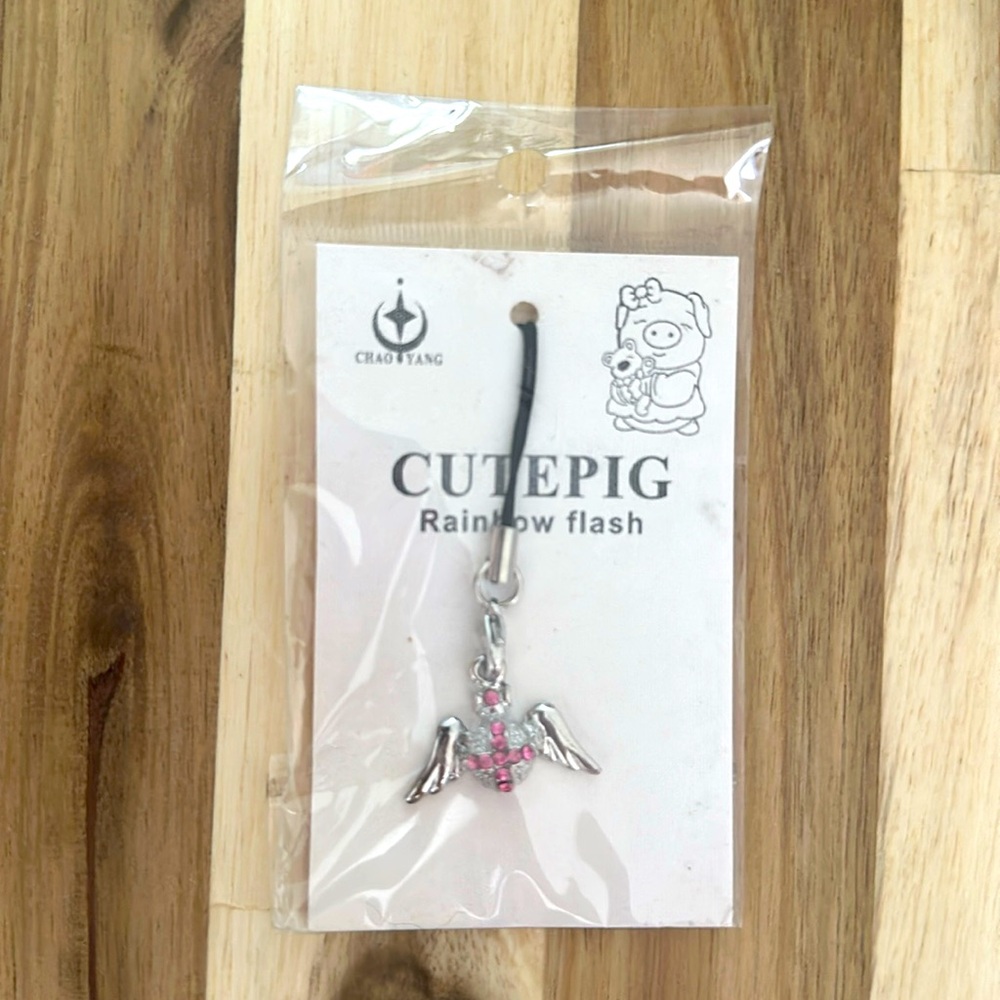 Cutepig gem